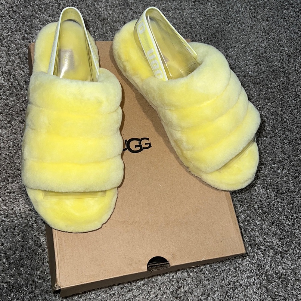 UGG Fluff Yeah Slides